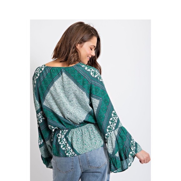 Easel Tropical Green Printed Surplice Overlap Front Peplum Elastic Ruffle Top - Picture 5 of 9